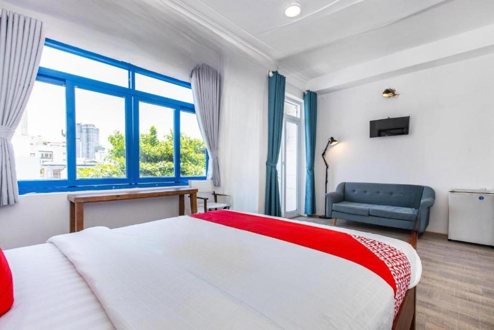 Gis Hotel Nha Trang & Motorbike Rental Kültér fotó