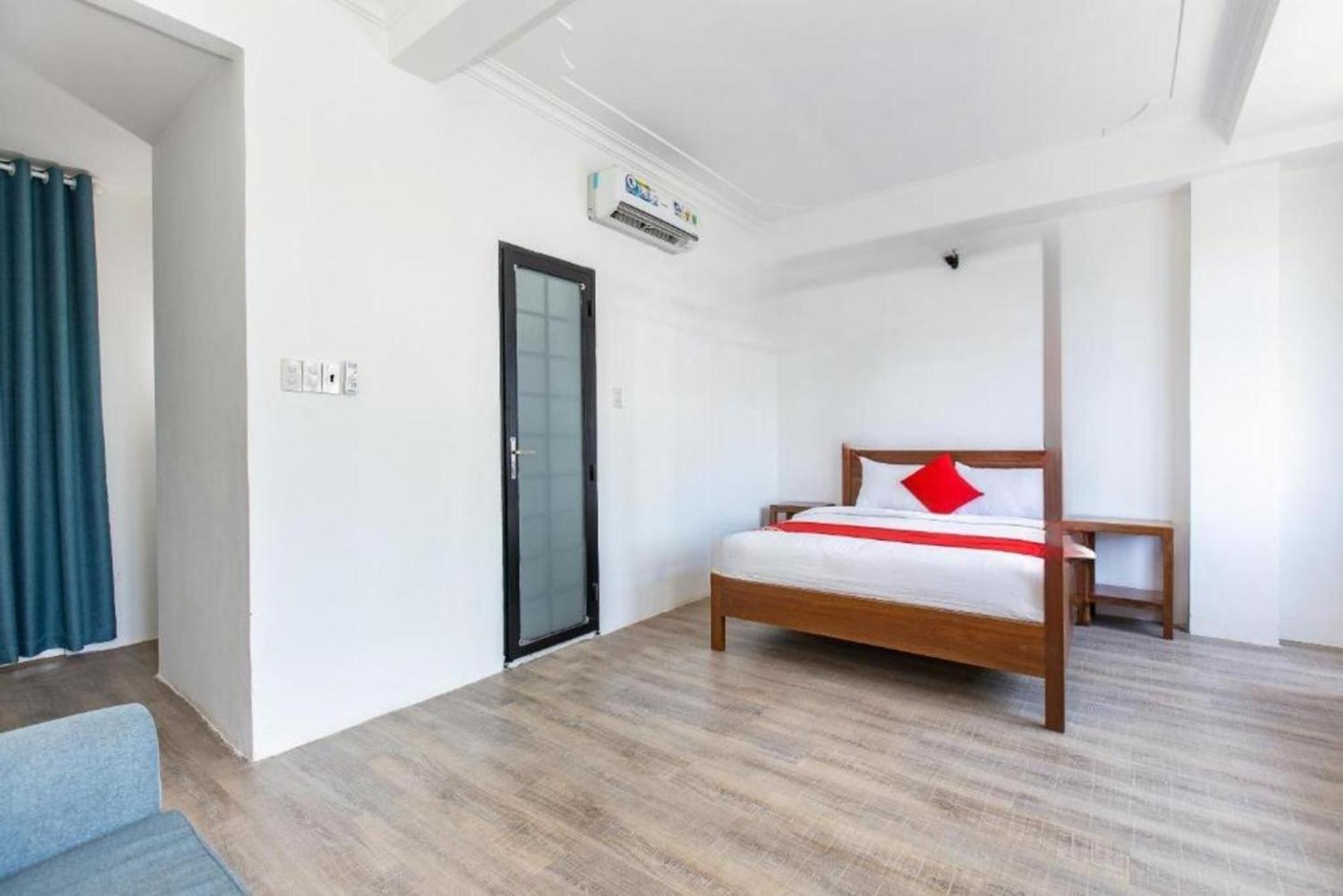 Gis Hotel Nha Trang & Motorbike Rental Kültér fotó