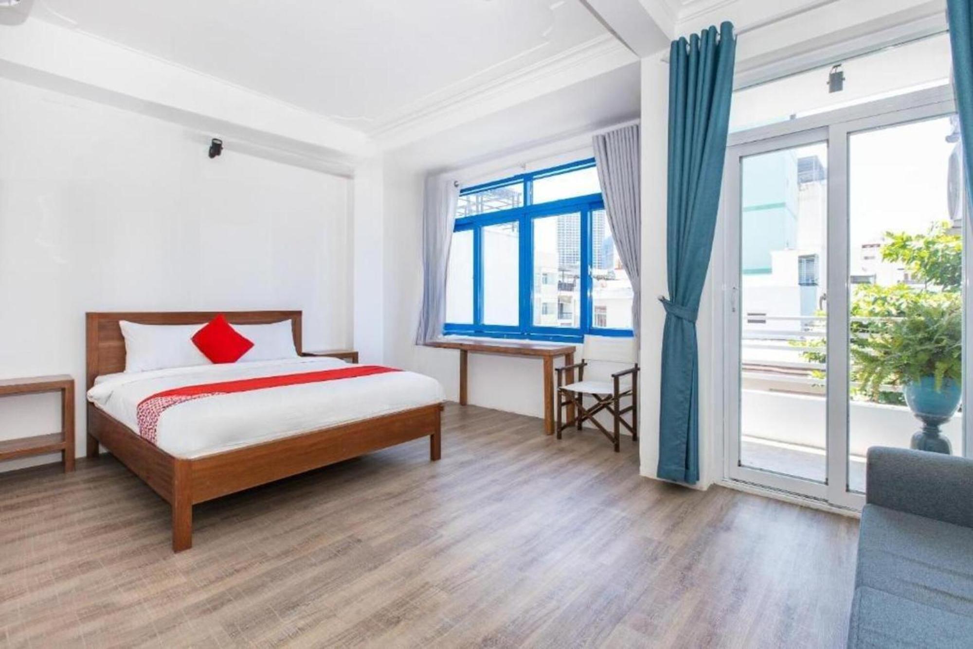 Gis Hotel Nha Trang & Motorbike Rental Kültér fotó