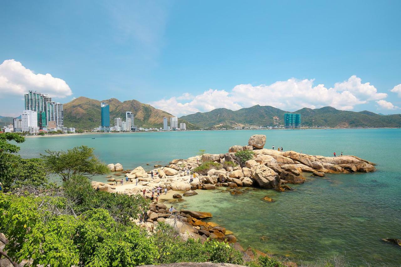 Gis Hotel Nha Trang & Motorbike Rental Kültér fotó